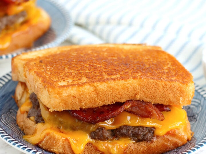 Grilled Cheese and Egg Sandwich - Kitchen Divas