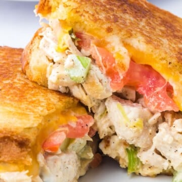 A sandwich cut in half.