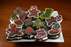 Christmas Stuffed Gingerbread Cookies