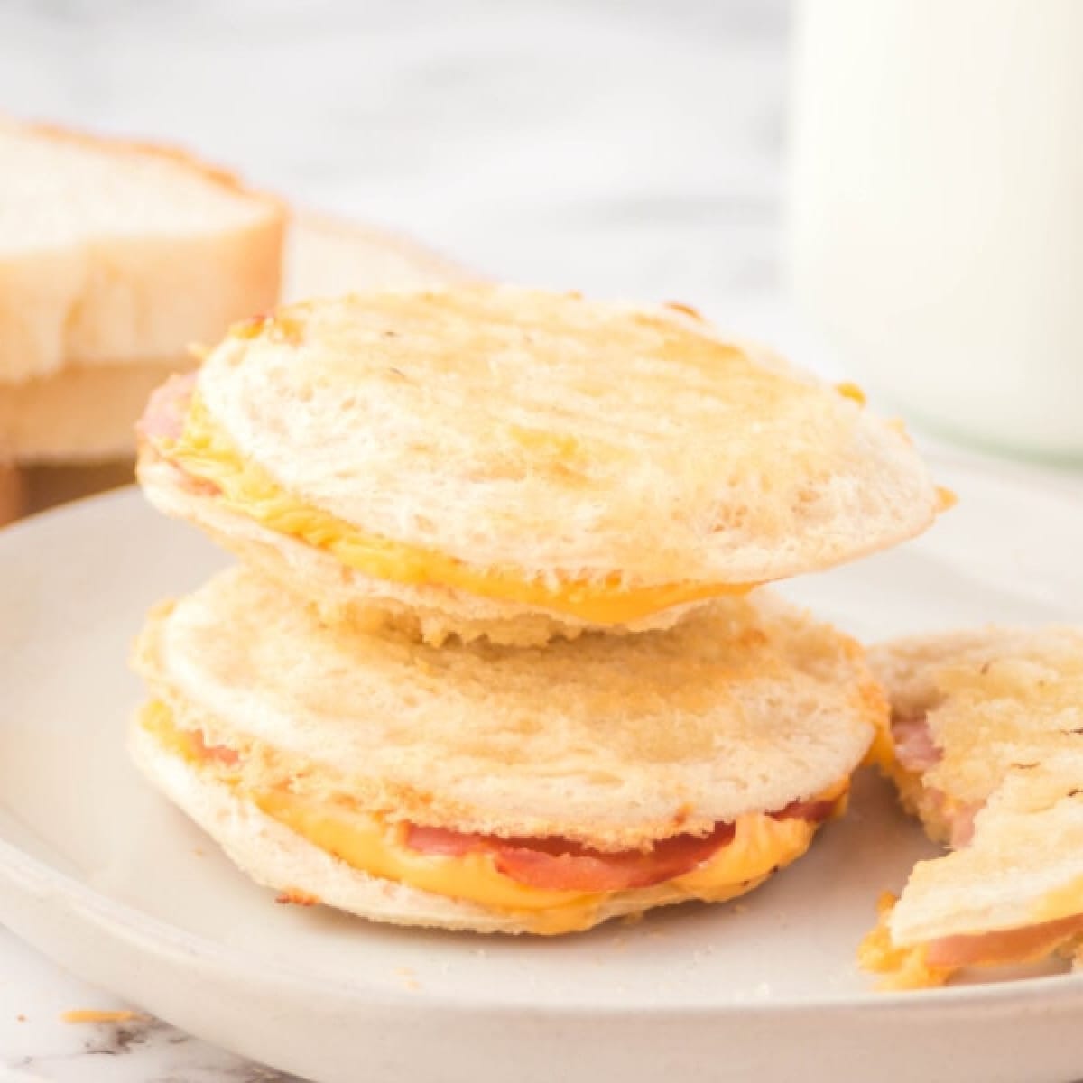 Grilled Cheese Uncrustables - Air Fryer and More! - Kitchen Divas