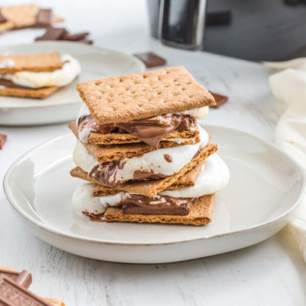 Air Fryer S'mores - Kitchen Divas
