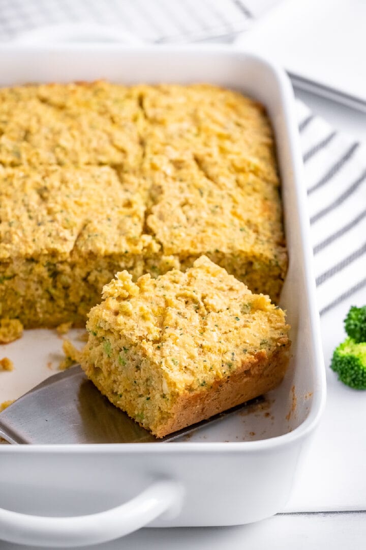 Broccoli Cornbread with Cheese - Kitchen Divas
