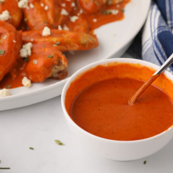 Buffalo Wild Wings Spicy Garlic Sauce - Kitchen Divas