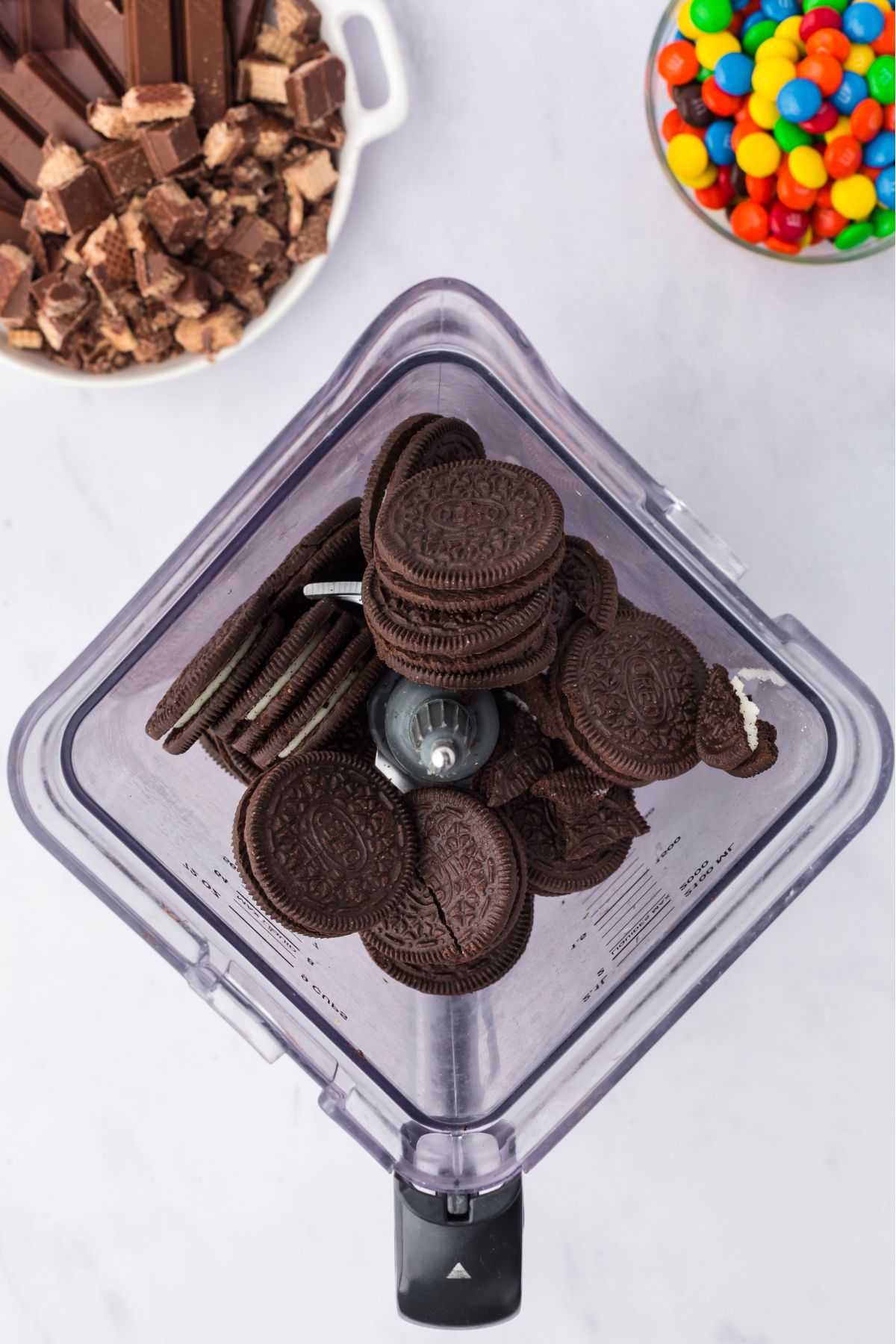 Oreo cookies in the blender to crumble.