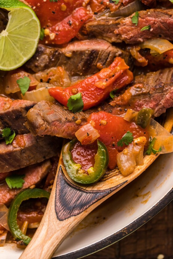 Chopped Ranchero Easy Steak Ranchero with Smoky Chipotle Sauce - Kitchen Divas