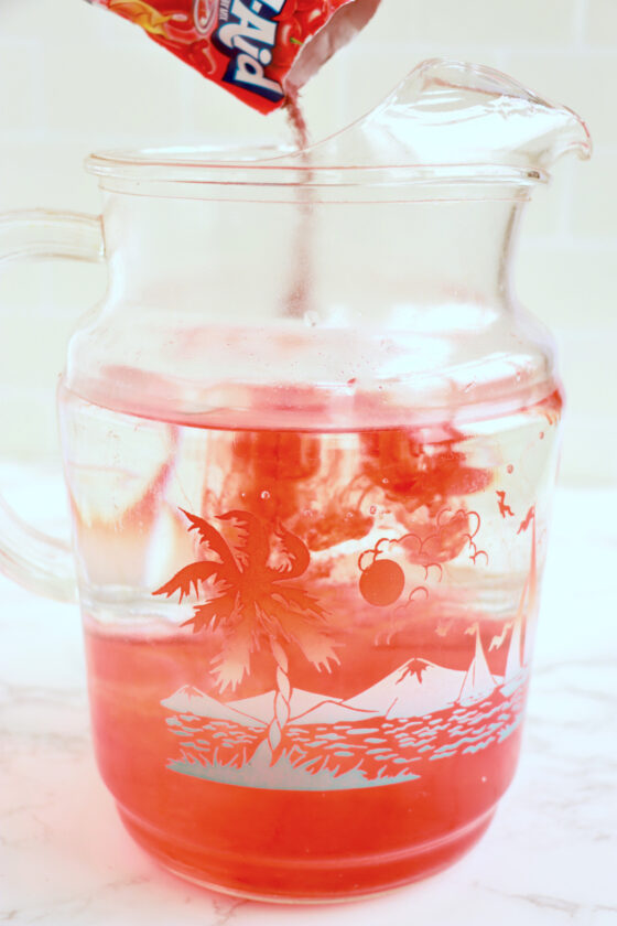 Easy KoolAid Popsicles Kitchen Divas