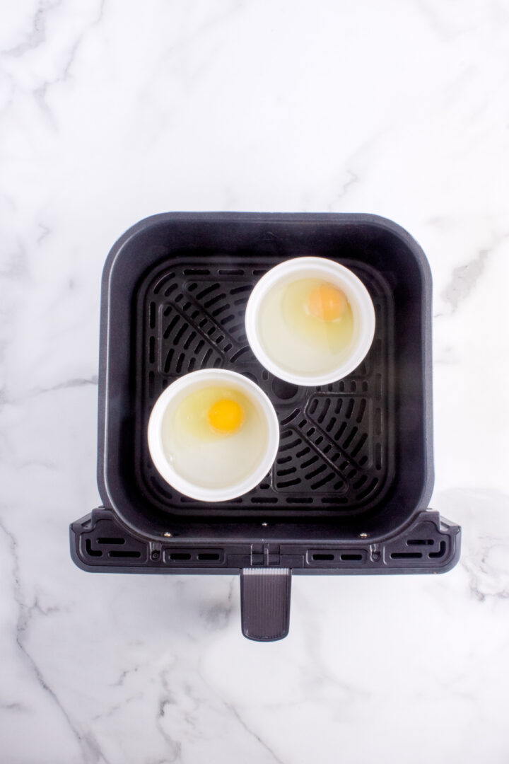 Air Fryer Poached Eggs - Kitchen Divas