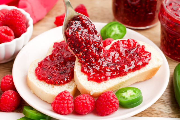 30 Most Popular Strawberry and Raspberry You'll Love Too - Kitchen Divas