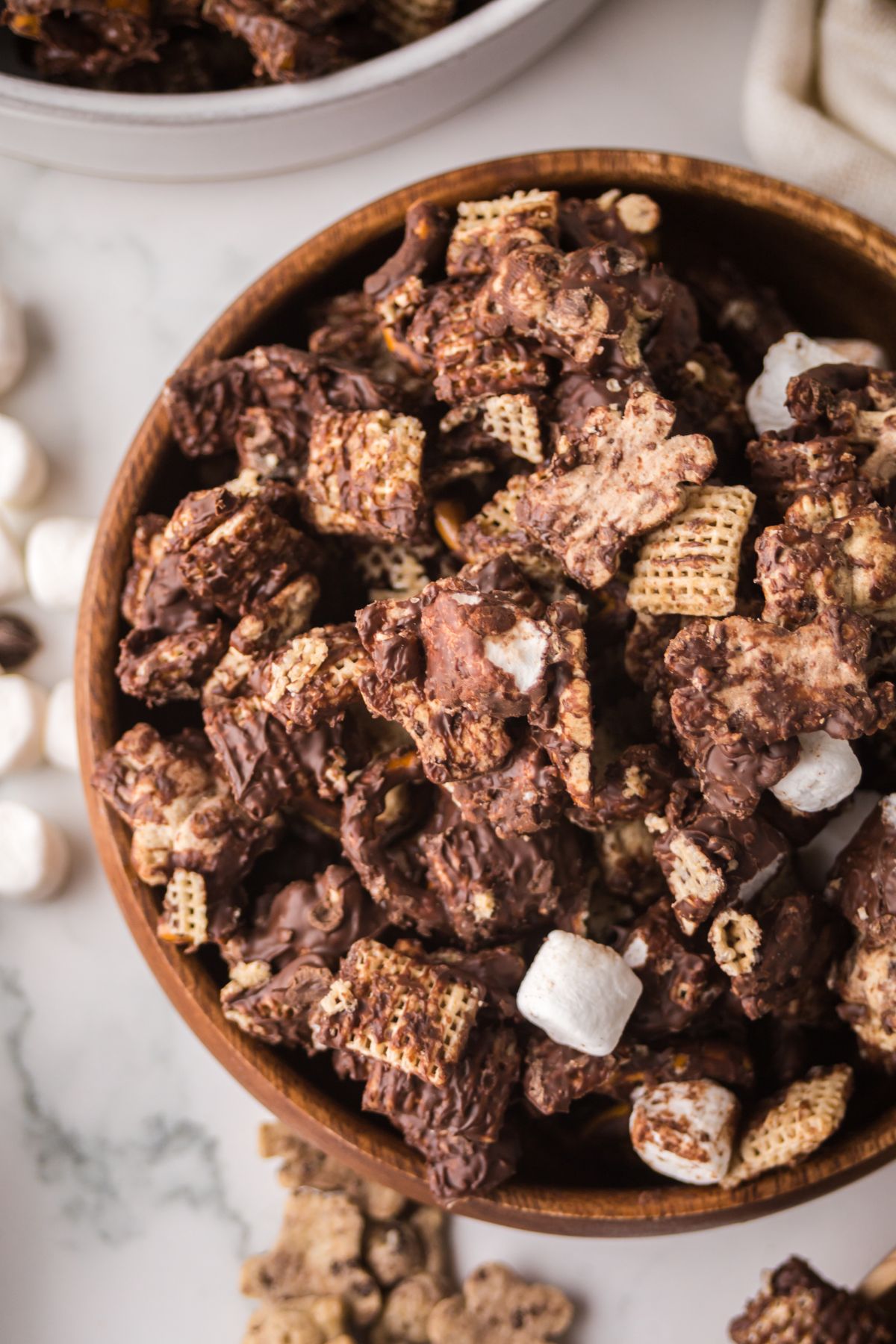 A bowl of s'mores anack mix.