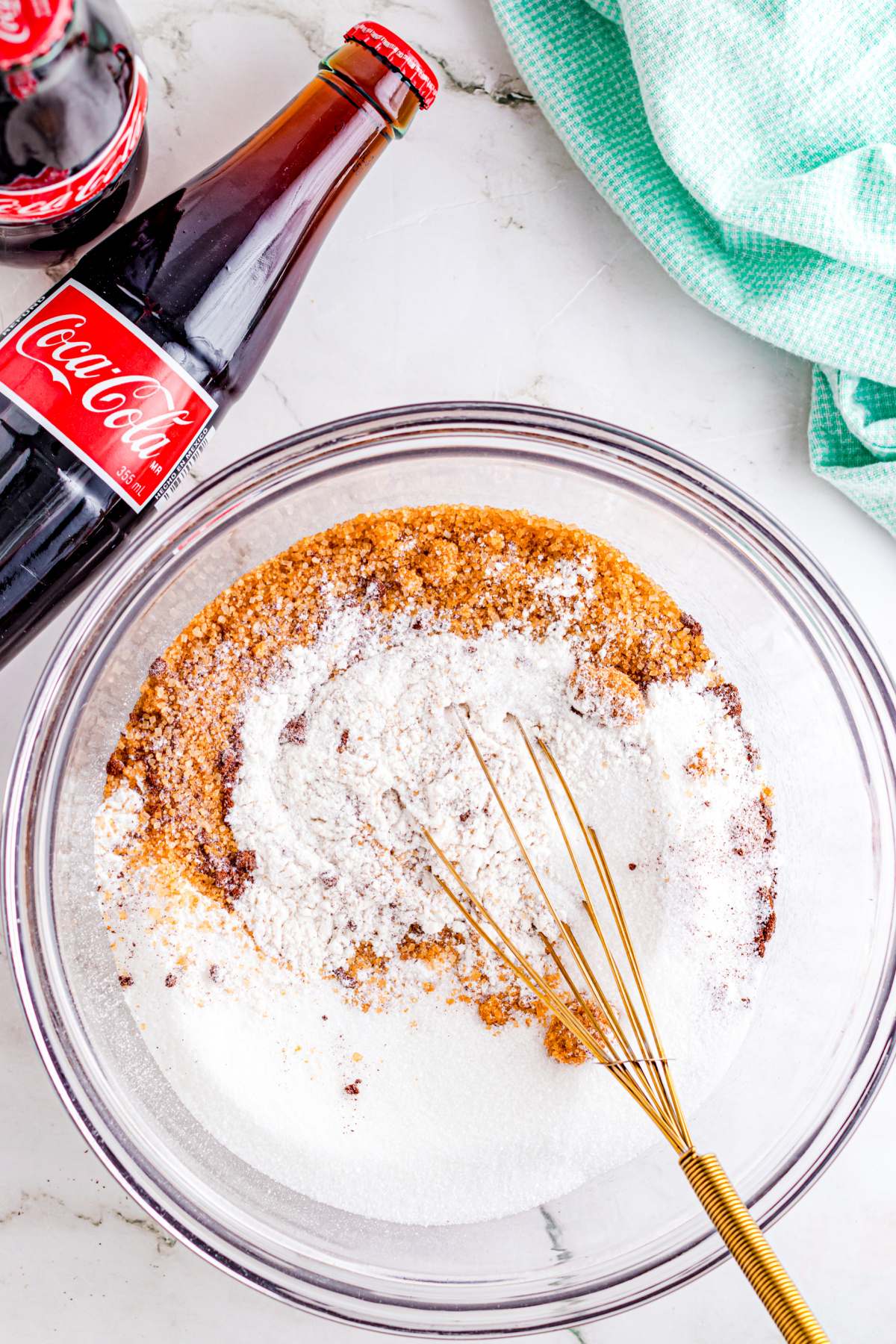 All of the dry ingredients mixed into a large mixing bowl.