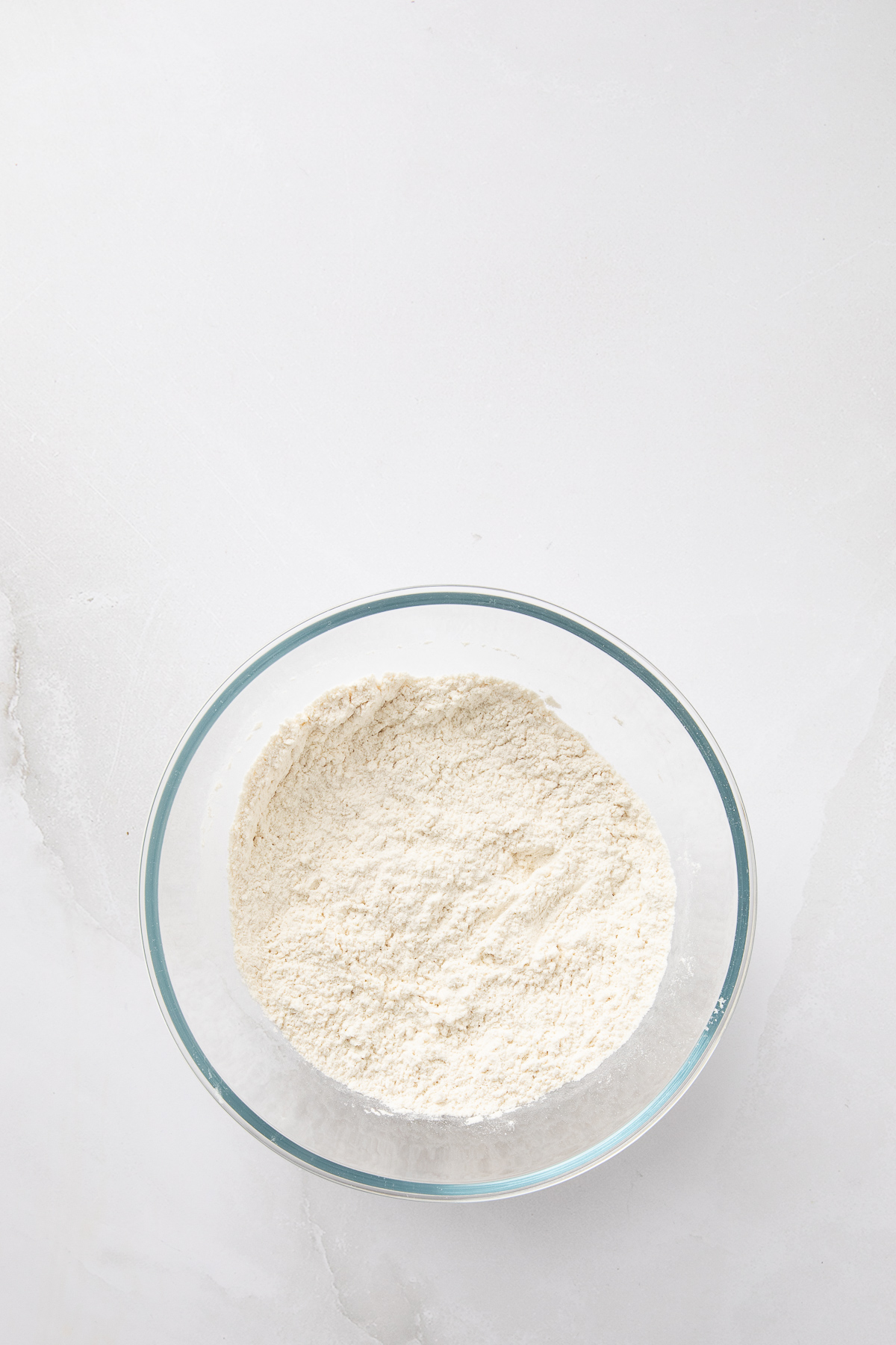 Dry ingredients for the cake batter in a bowl.