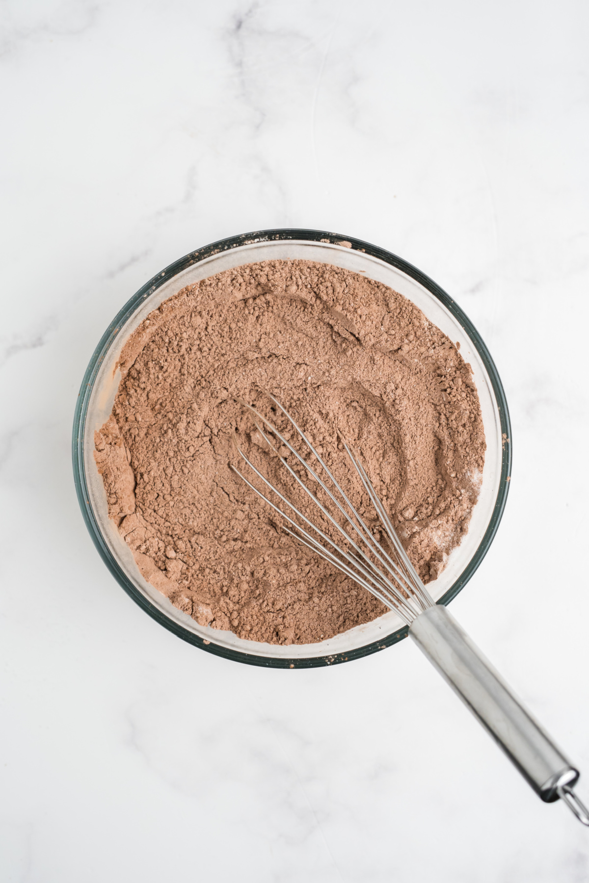 Dry ingredients combined in a separate bowl.