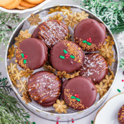Ritz cracker cookies in a cookie tin.