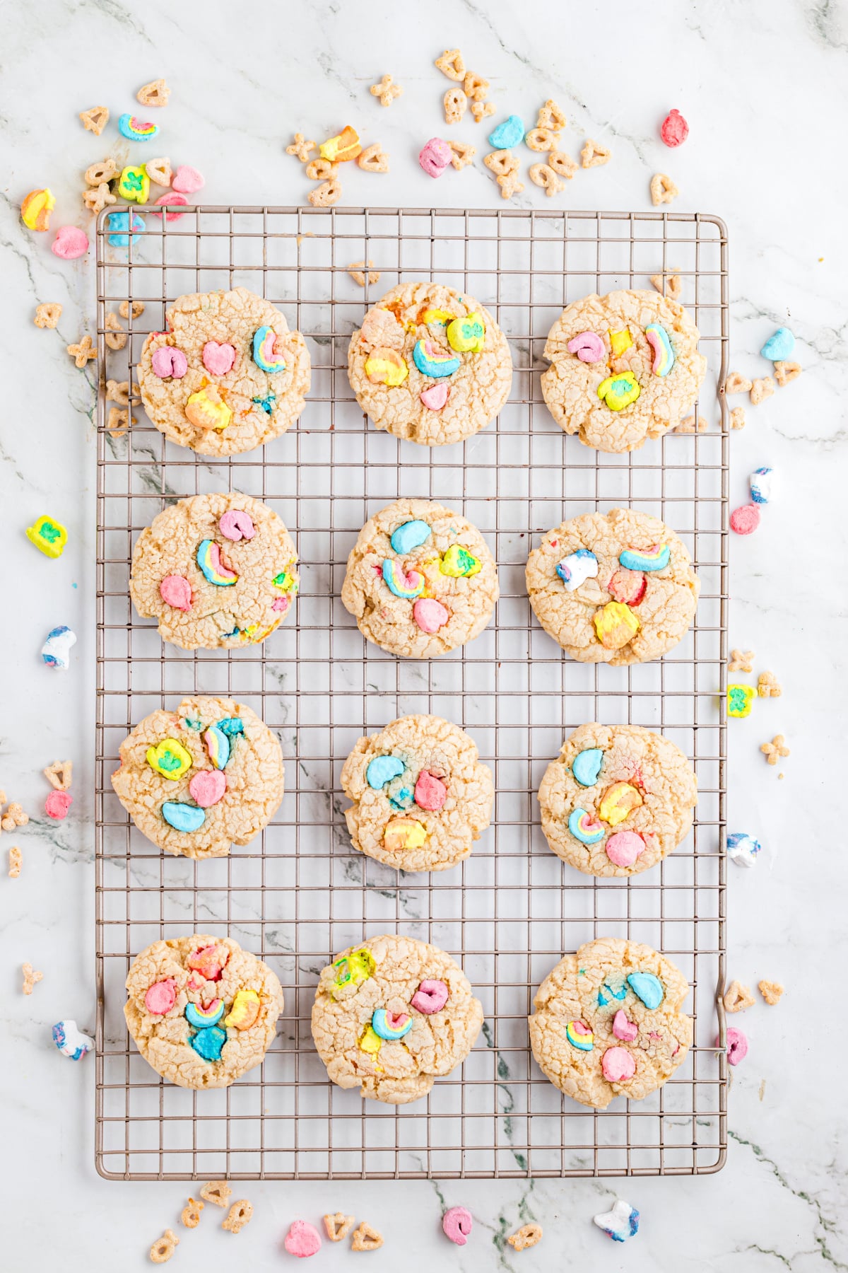 Cookies cooling on a wire rack.
