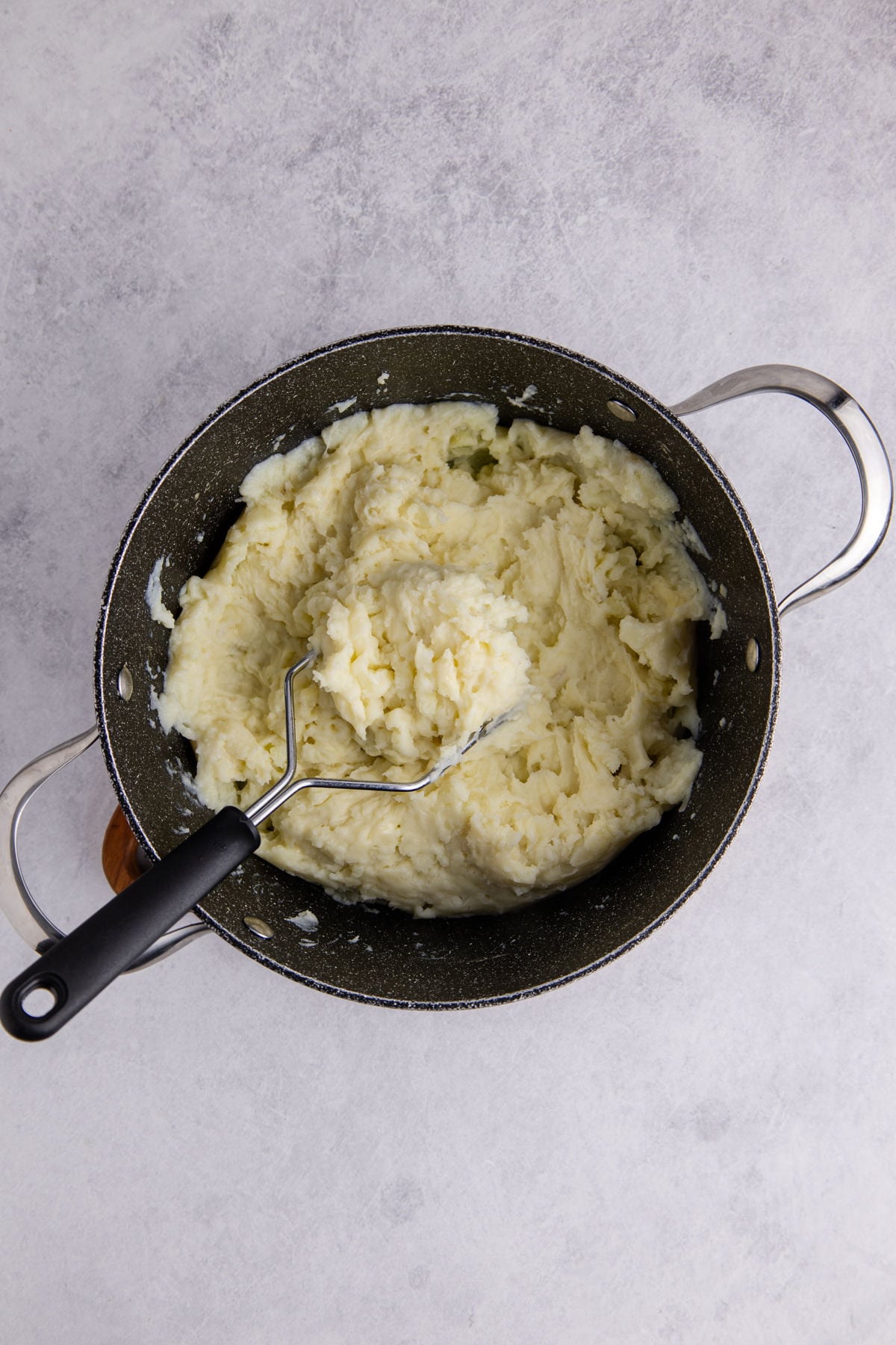 Mashed potatoes made in the pot.