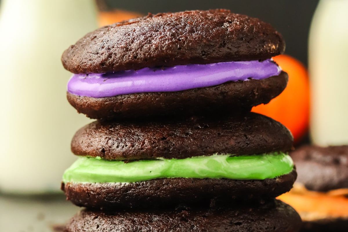 A stack of cookies.
