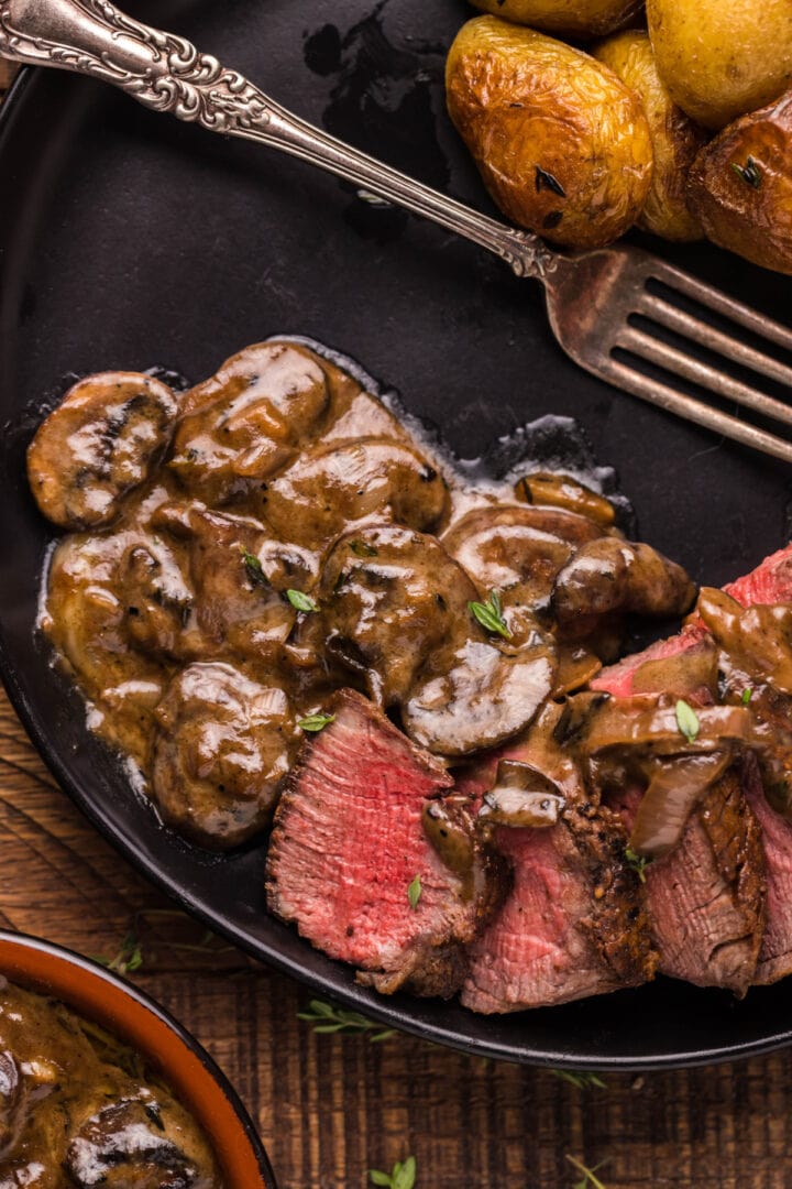 Brandy Cream Sauce for Pan-Fried Filet Mignon - Kitchen Divas