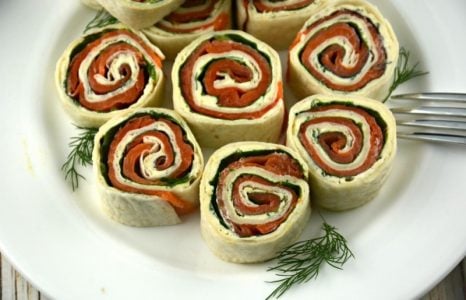 Easy Smoked Salmon Tortilla Roll-ups