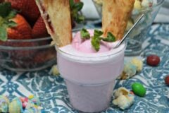Easy Summer Strudel Floats