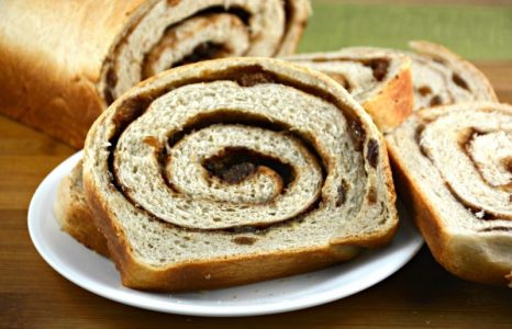 Swirled Cinnamon Raisin Bread