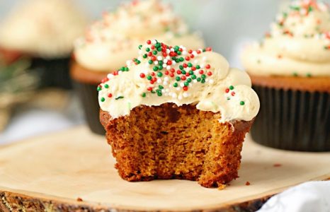 Easy Gingerbread Cupcakes