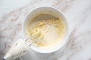 Easy Vanilla Bundt Cake