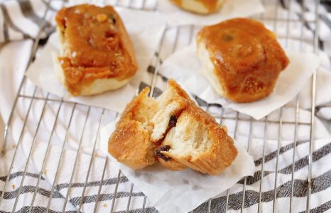 Homemade Sticky Cinnamon Buns