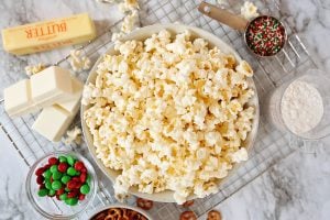 White Chocolate Popcorn